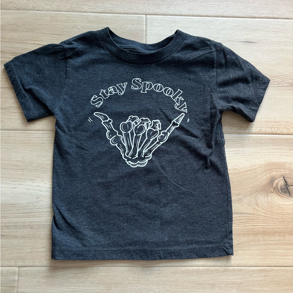 Avagrace & Milo Stay Spooky Halloween Tee